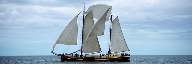 Bezoek de Cocksdorp met authentiek zeilschip Waterwolf